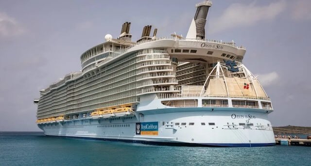 Oasis of the Seas docked at port