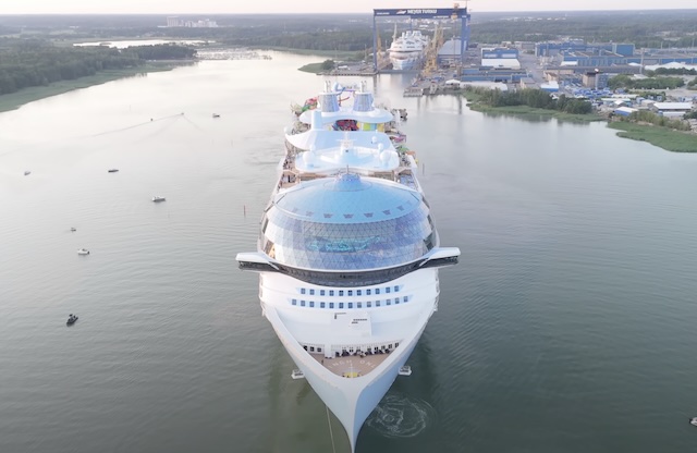 Front view of Star of the Seas