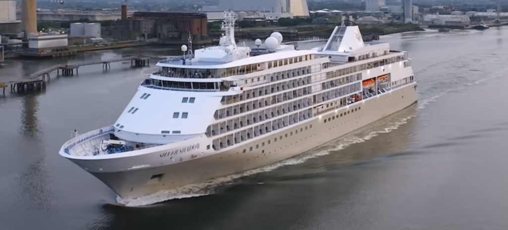 Silver Shadow drone footage coming out of port