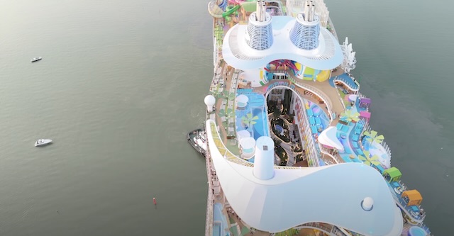 Star of the Seas Chill Island top view of middle of ship