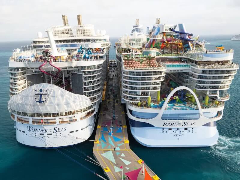Wonder and Icon of the Seas at Perfect Day Coco Cay Bahamas royal caribbean