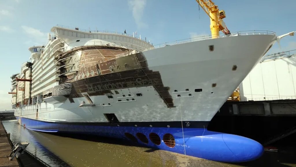 Harmony of the Seas construction