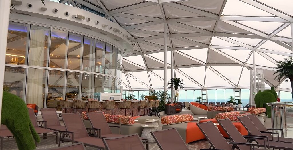 wonder of the seas cabins to avoid - solarium area for huge gathering plan
