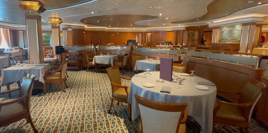 Dining area on the coral class cruise ship princess Island princess interior