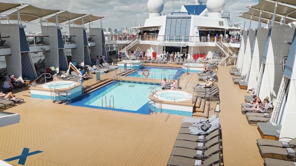 Overview of the Ship & Cabins