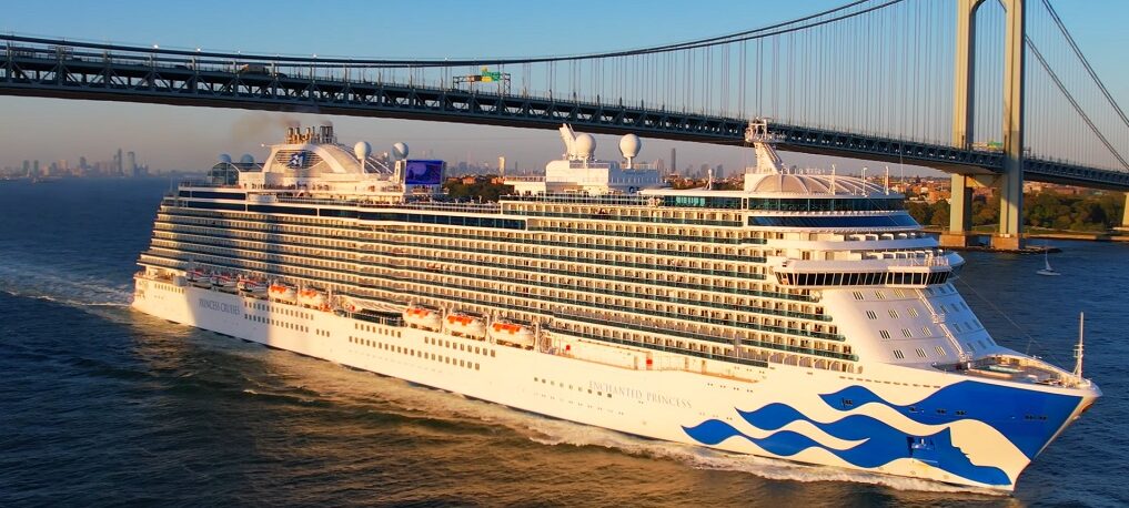 Princess Enchanted princess cruise ship exterior photo