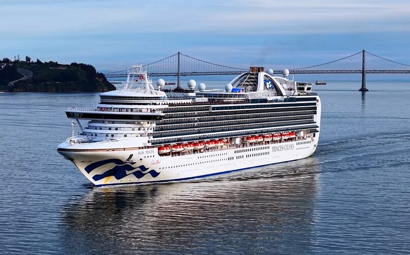 Princess Ruby, princess cruise ship exterior photo