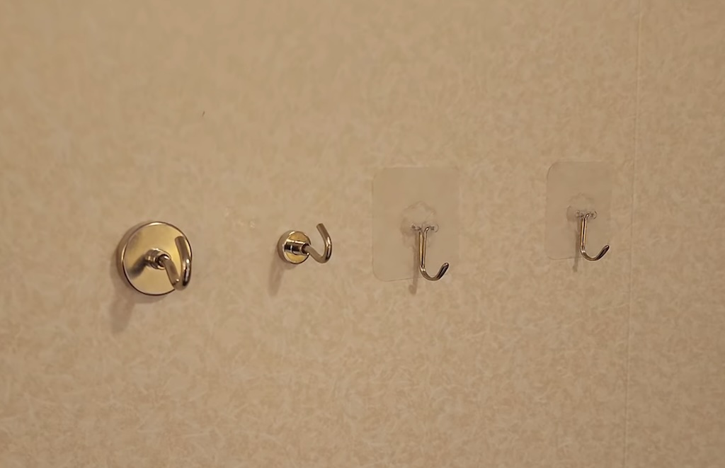 DIYMAG-Magnetic-Hooks-–-Cruise-Cabin DIYMAG-Magnetic-Hooks-–-Cruise-Cabin