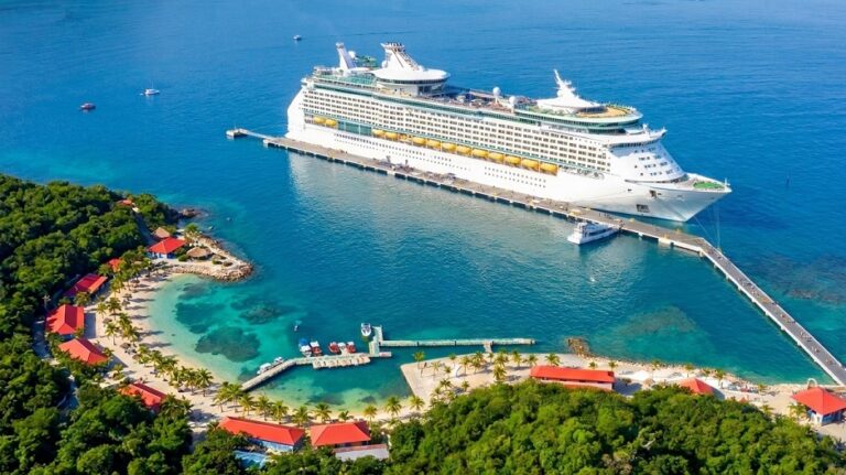 Labadee Haiti Cruises: Aerial drone view of Labadee Haiti cruise port