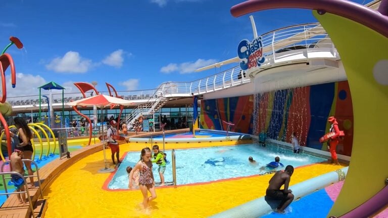 Things to Do on Liberty of the Seas: Liberty of the Seas Splash away bay area