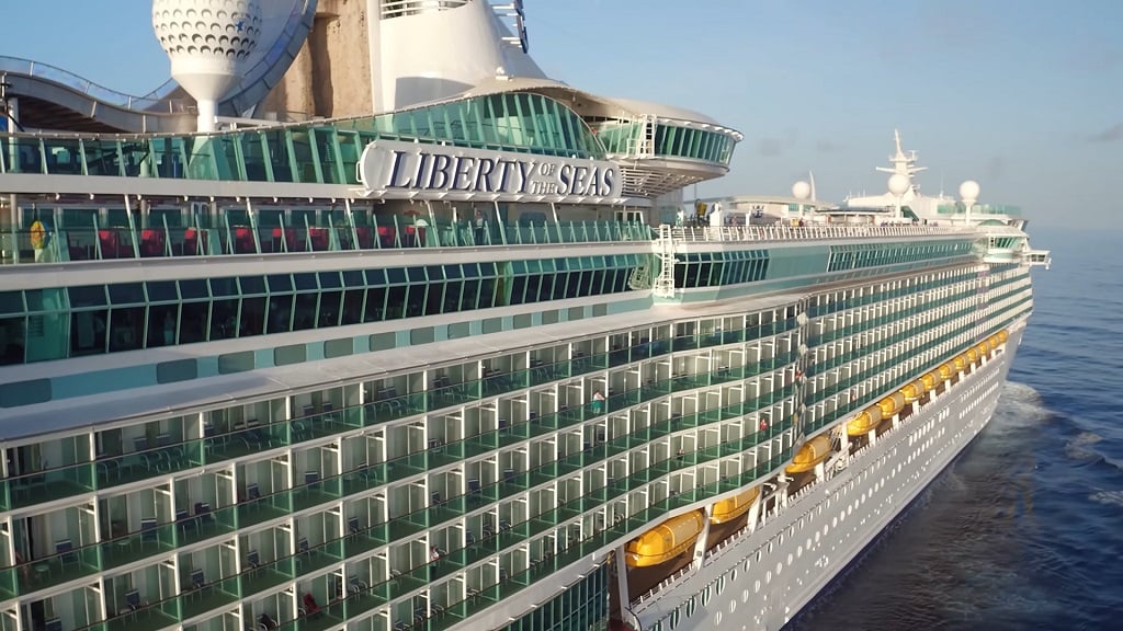 Liberty of the Seas deck plan guide: Liberty of the seas deck by deck view