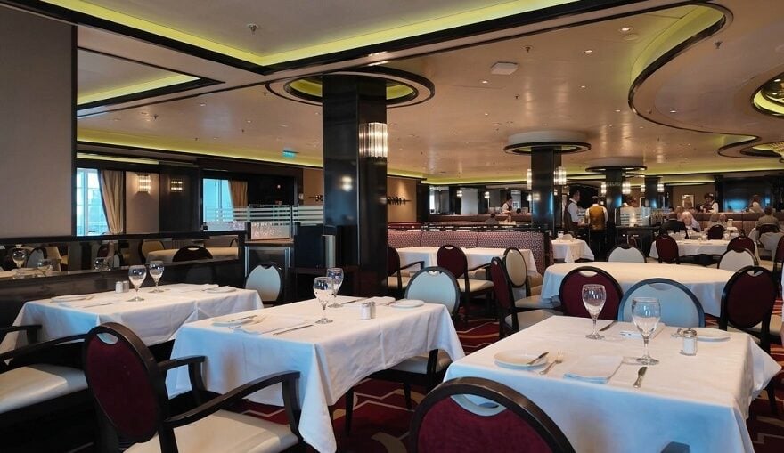 Regal Princess Review: Regal Princess Main dining room