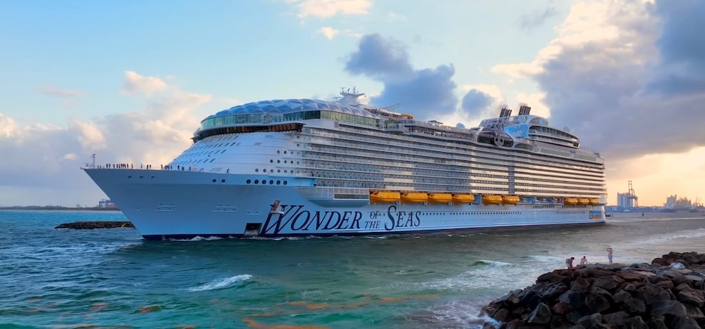 Wonder of the seas large cruise ship rccl cruisesnooze