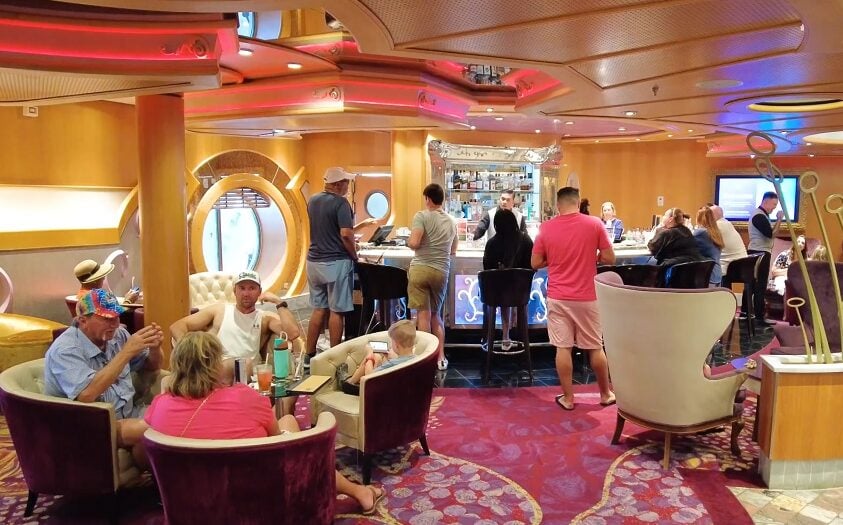things to do on freedom of the seas: freedom of the seas R bar