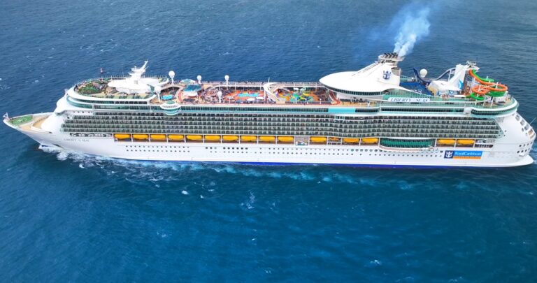 liberty of the seas balcony cabins guide: liberty of the seas balcony cabins side view