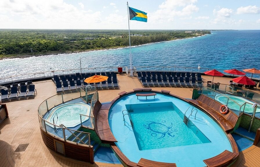 Carnival Breeze Review: Carnival Breeze AFT pool