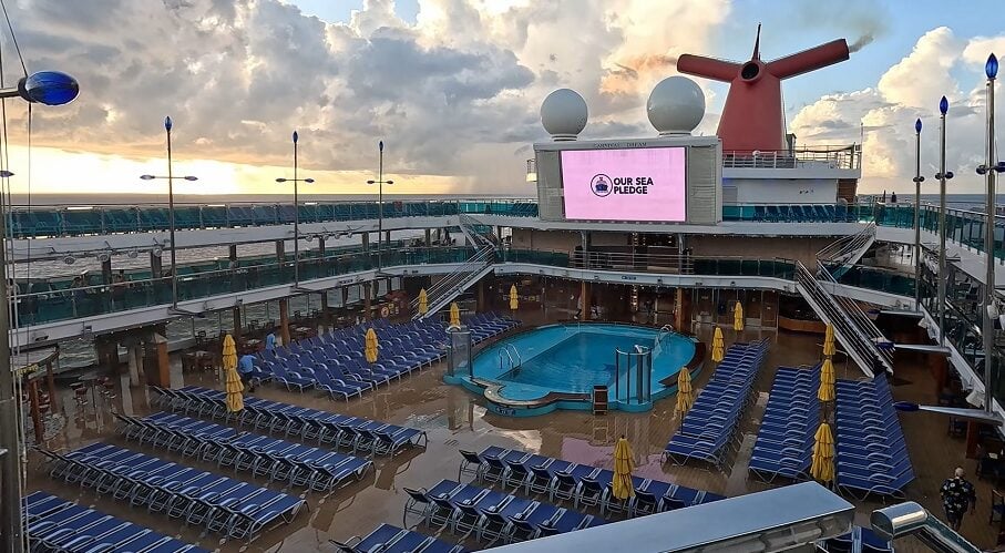 Carnival Dream Review: Carnival Dream Pool Side