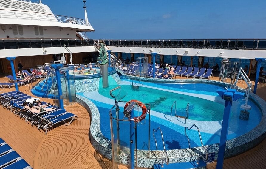 Carnival Miracle Review: Carnival Miracle Pool Side