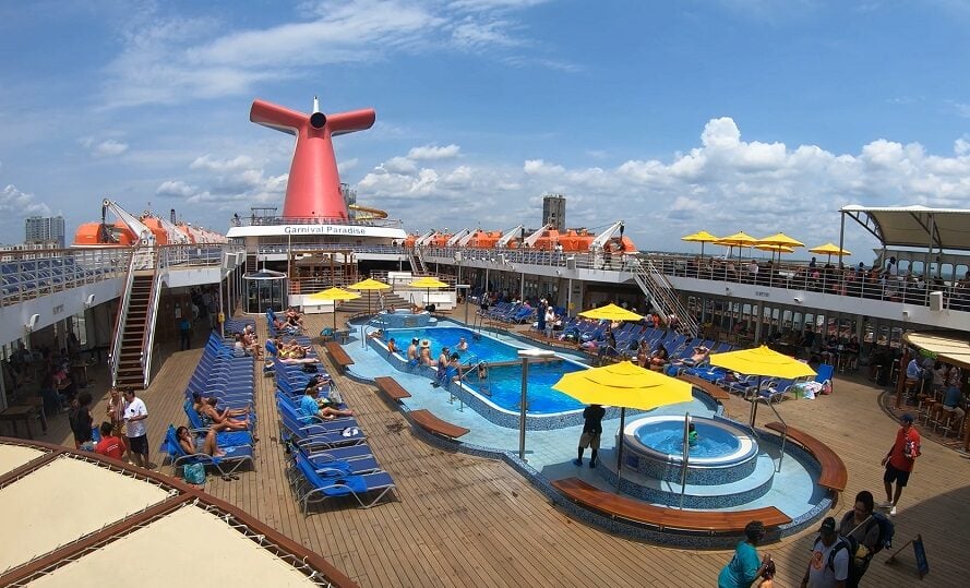 Carnival Paradise Review: Carnival Paradise Pool Deck