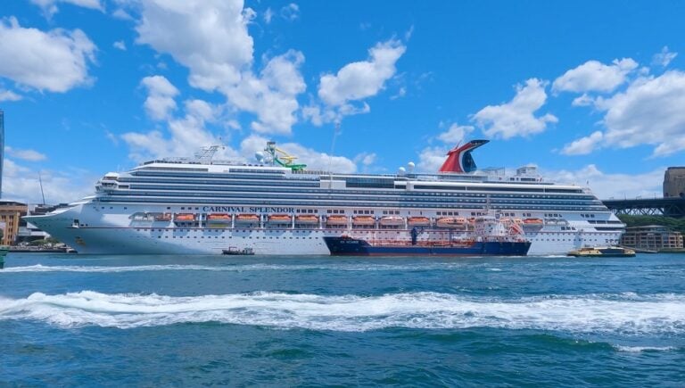 Carnival Splendor Review: Carnival Splendor Cruise Ship