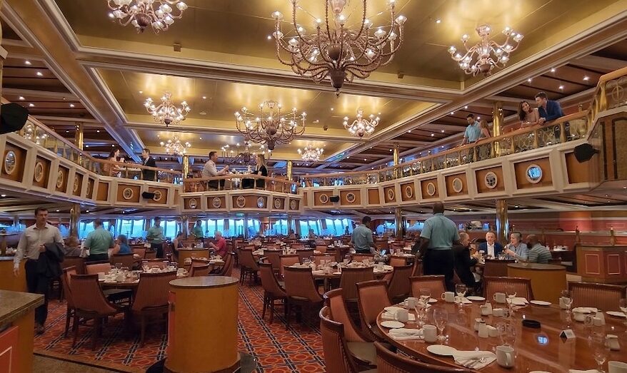 Carnival Valor Review: Carnival Valor Main Dinning