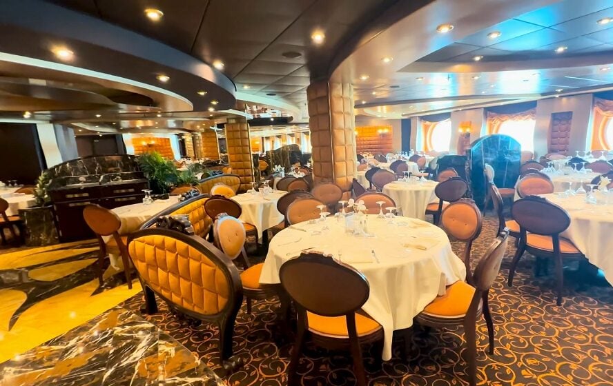 MSC Splendida dinning area