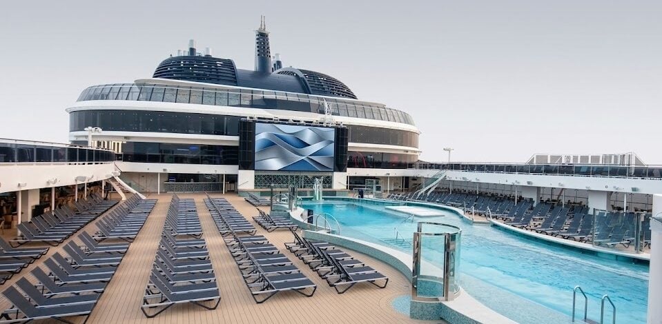 MSC World Europa Review: MSC World Europa Pool deck