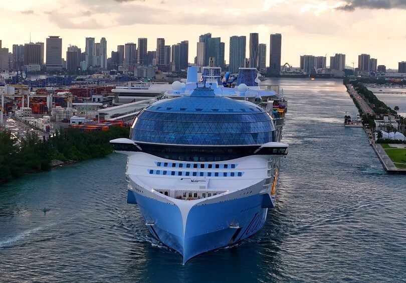 Icon of the seas cost to build - Icon of the seas front view