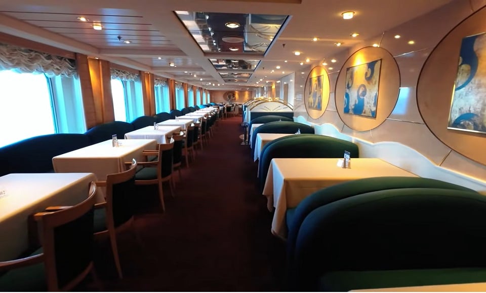 MSC Lirica Dinning Area