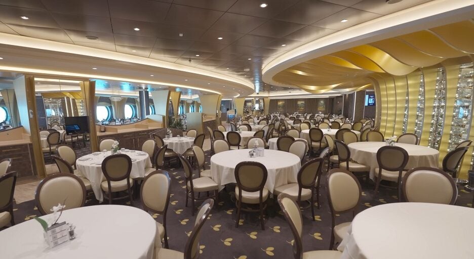 MSC Meraviglia Dinning area