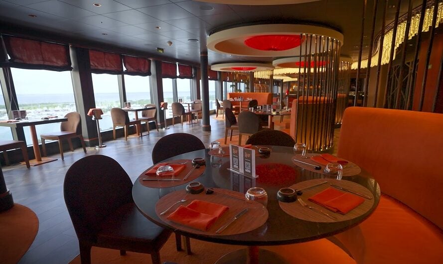 MSC Seaside cruise ship dinning area