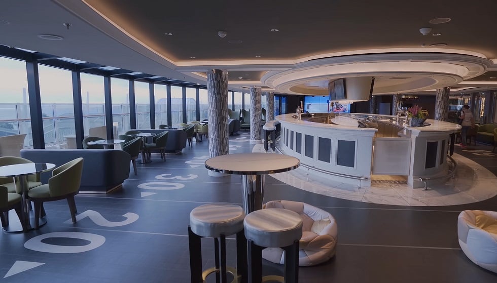 MSC Seaview Yacht Club Top sail lounge