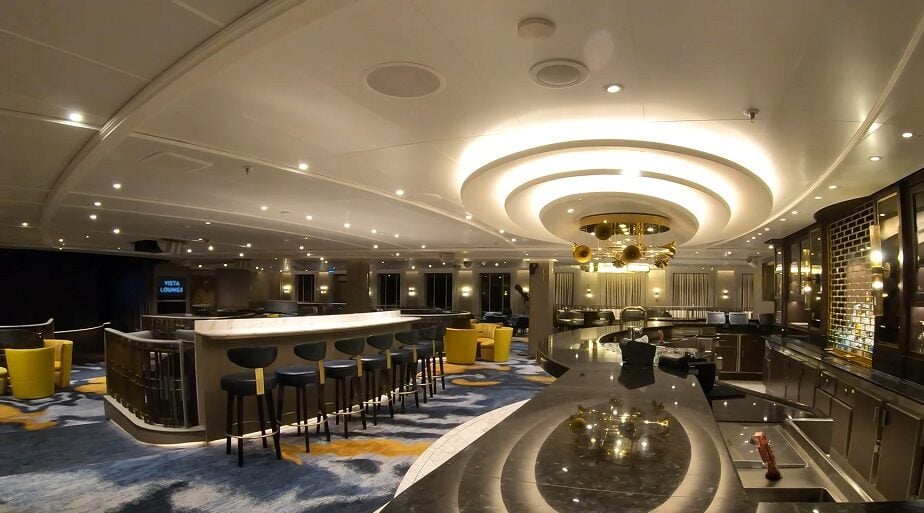 Princess cruises Vista Lounge