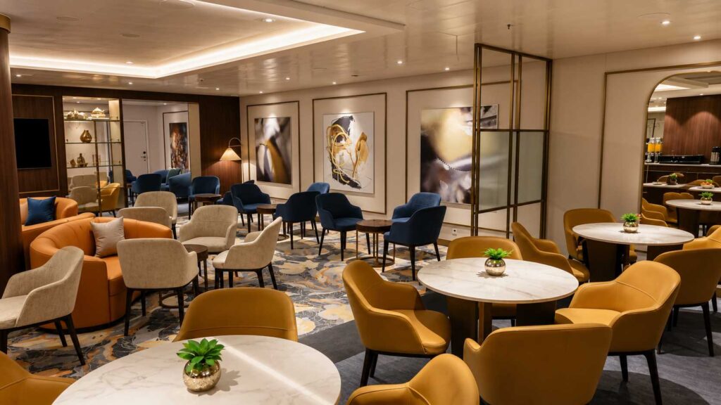 Royal Caribbean Crown Lounge
