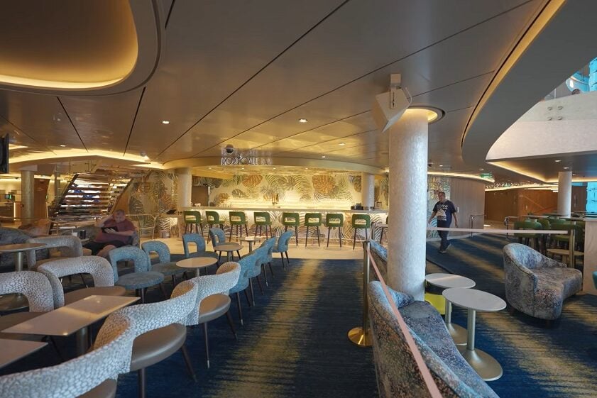 Carnival Cruise Tropicale Bar