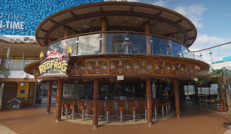Carnival Festivale Redfrog Rum Bar