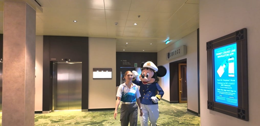 Disney Adventure Mickey Mouse