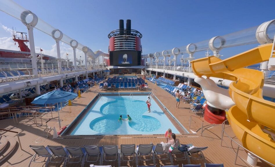 Disney Dream Pool area