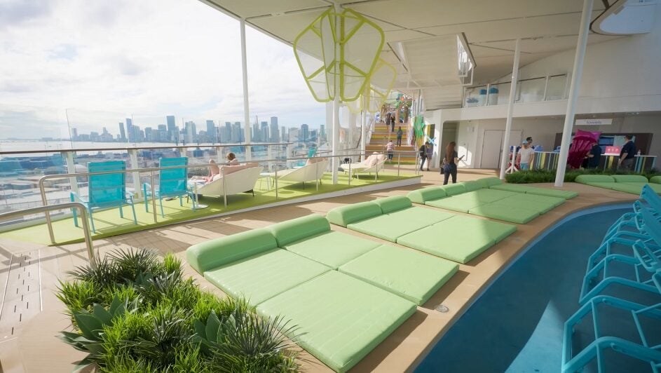 Icon of the seas atmosphere