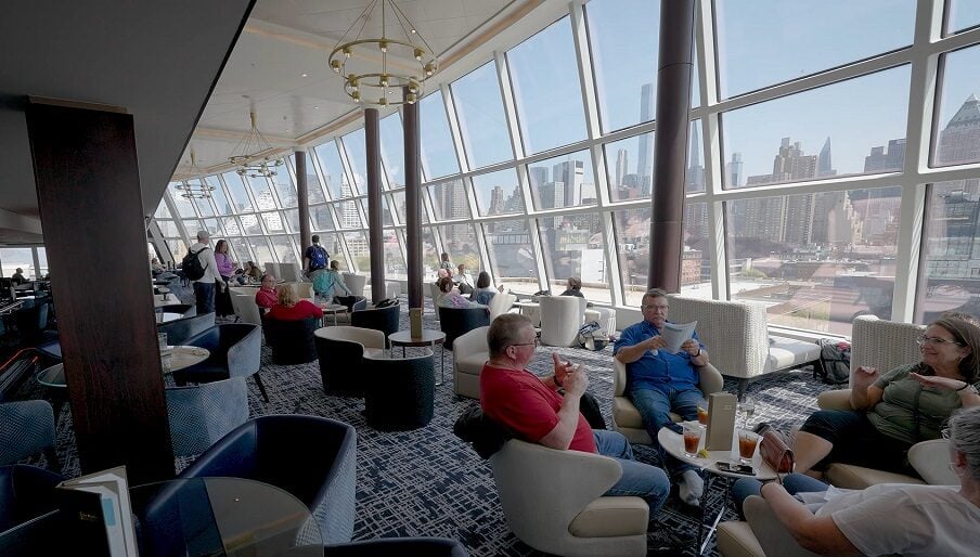 Reasons not to choose Norwegian cruise line - Norwegian Joy Sitting Area