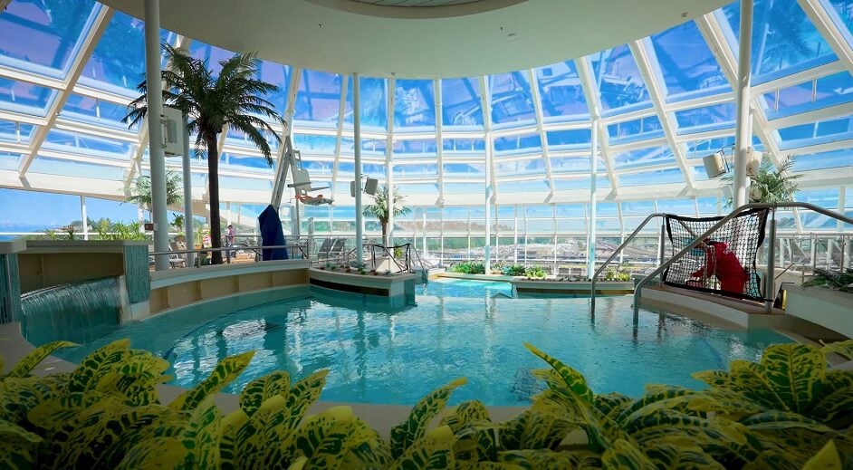 Quantum of the seas luxury pool