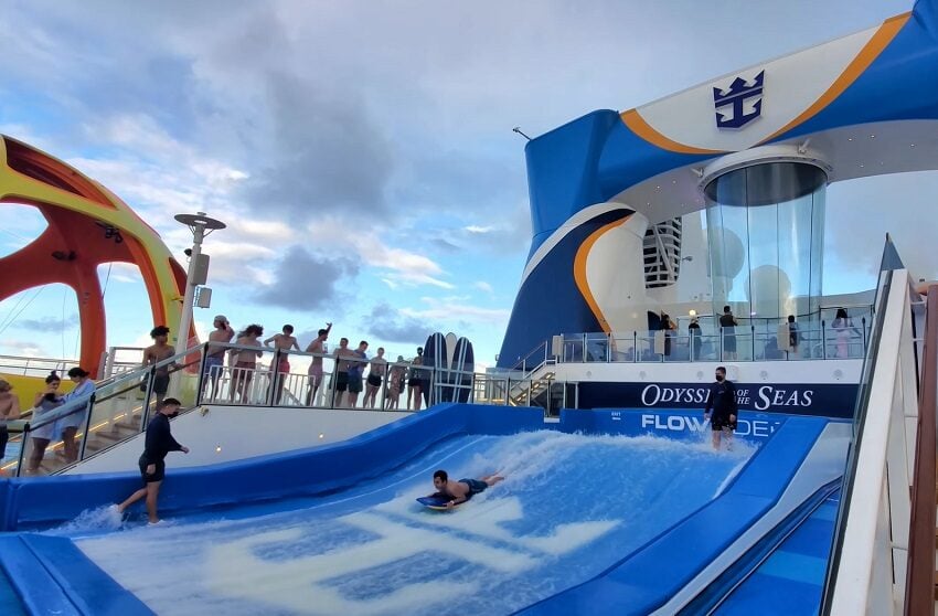 RipCord vs Flowrider