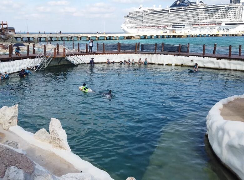Costa Maya, Mexico water activity