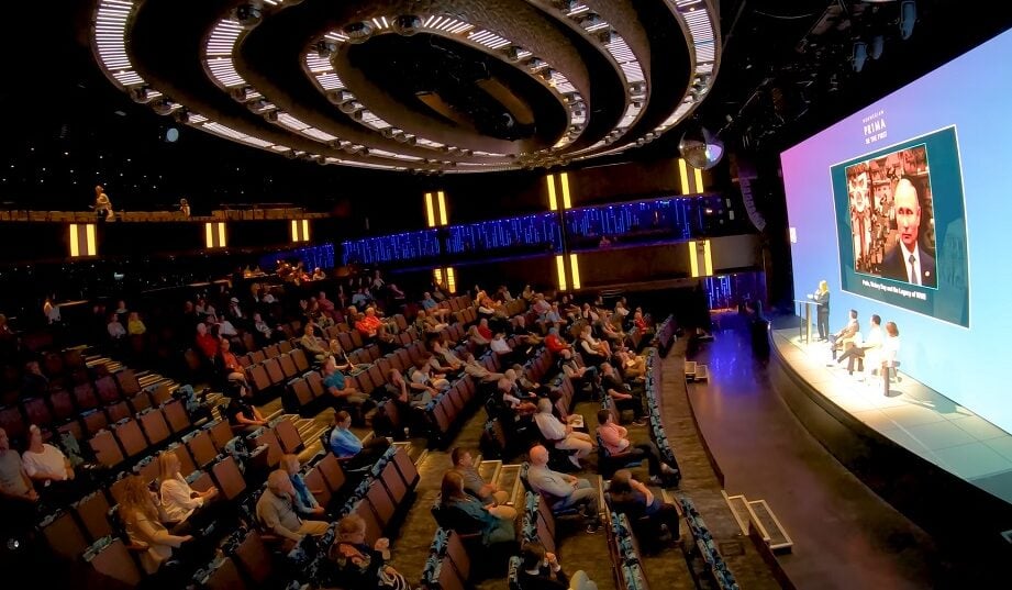 Norwegian Prima Theater