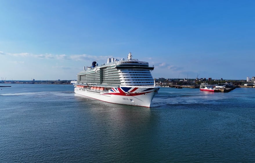 PO Ariva cruise ship view