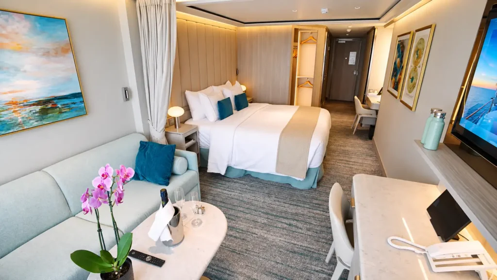 Silver Nova Suite