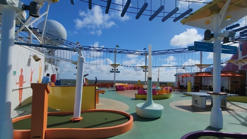 Carnival Breeze Activities