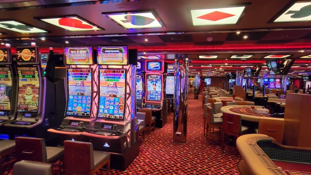Carnival Breeze Casino