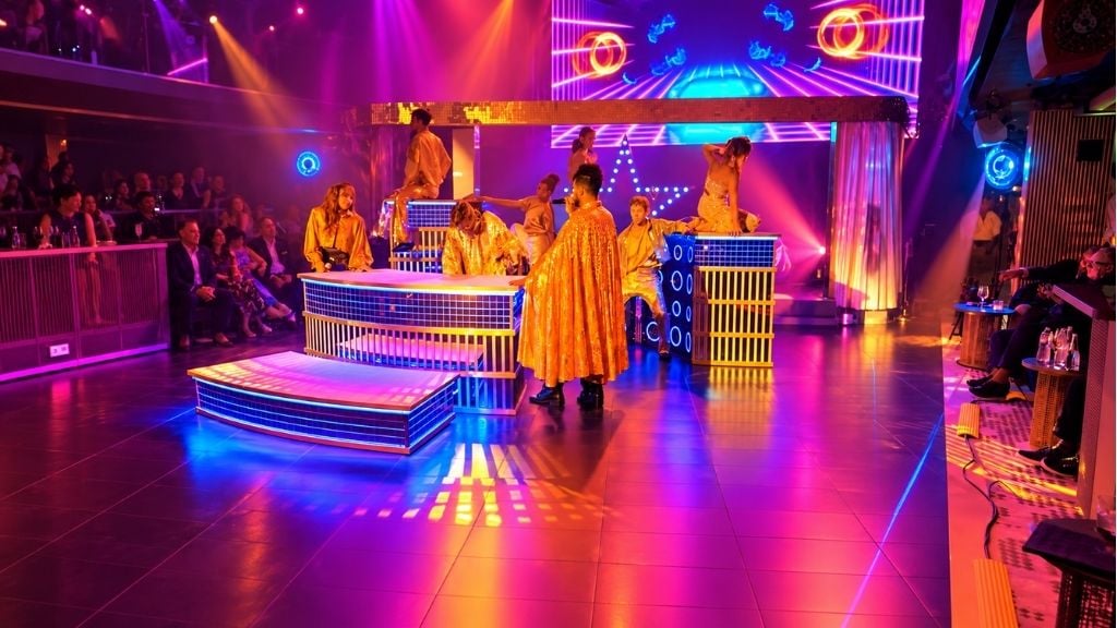 Celebrity Cruise Entertainment Music Club