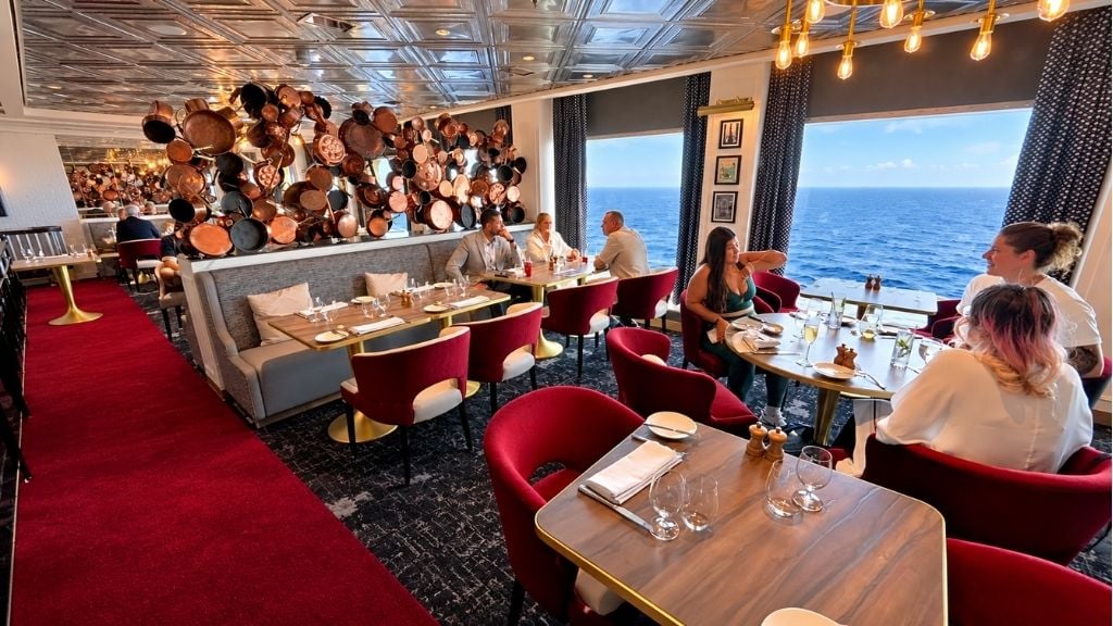 Celebrity Cruise ship Dining